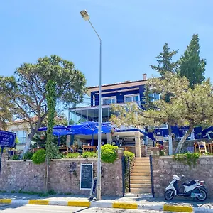 https://lacivert-hotel.aegeanhotels.net