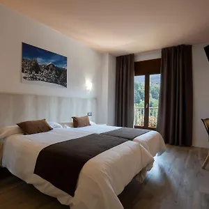 https://marco-polo.andorra-la-vella-hotels.net