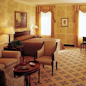 https://williamsburg-inn.williamsburghotelsusa.com